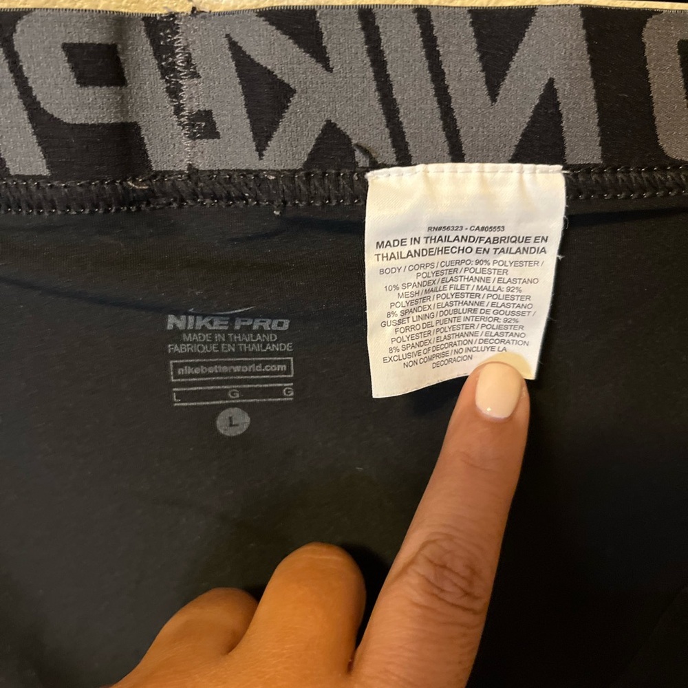 Large Nike Pro leggings - Picture 3 of 5
